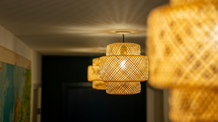 Totalrenovering af elektriker med lamper